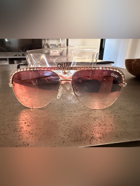 Authentic Quay Australia Rose Gold with Pink Gradient Lenses Aviator Sunglasses main image 8